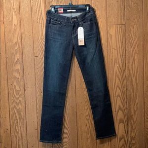 Levi’s 712 Slim - size 28x32
